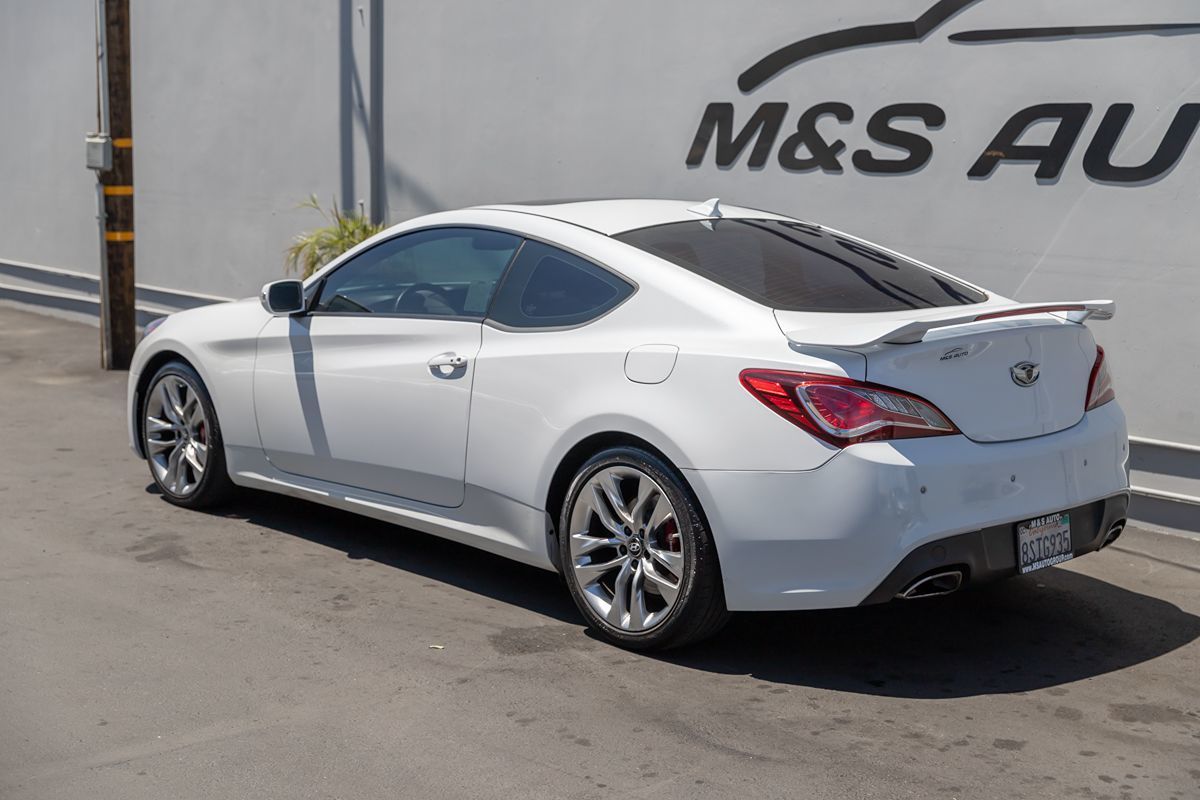 Sold 2014 Hyundai Genesis Coupe 3.8 Ultimate in Sacramento